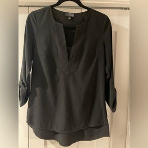 The Limited Top Women’s in Black w/button detail 3/4 sleeves